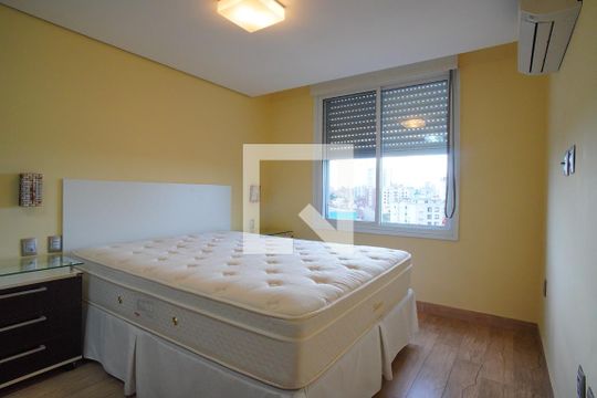Suíte 1 de apartamento à venda com 3 quartos, 183m² em Rio Branco, Porto Alegre