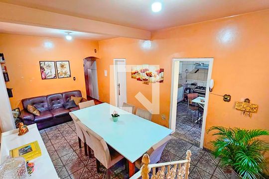 Sala de casa à venda com 4 quartos, 310m² em Paraíso, Belo Horizonte