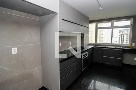 Cozinha de apartamento à venda com 4 quartos, 282m² em Santo Agostinho, Belo Horizonte