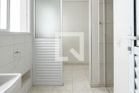 Área de Serviço de apartamento para alugar com 3 quartos, 107m² em Vila Lusitania, São Bernardo do Campo