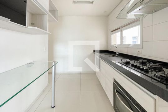 Cozinha de apartamento para alugar com 3 quartos, 107m² em Vila Lusitania, São Bernardo do Campo
