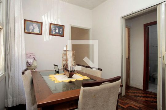 Sala de Jantar de casa à venda com 5 quartos, 180m² em Santana, Porto Alegre
