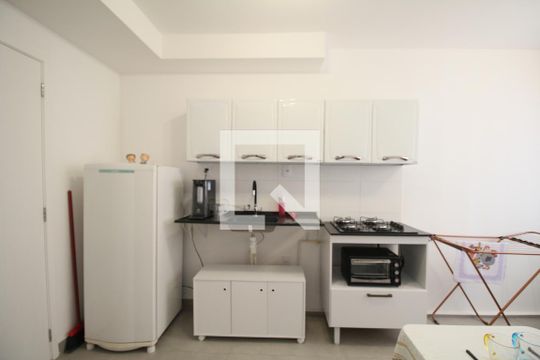 Studio de kitnet/studio para alugar com 1 quarto, 24m² em Paraíso do Morumbi, São Paulo