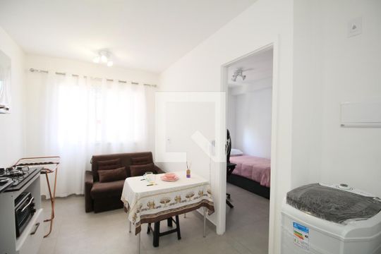Studio de kitnet/studio para alugar com 1 quarto, 24m² em Paraíso do Morumbi, São Paulo