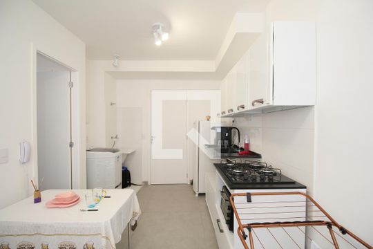 Studio de kitnet/studio para alugar com 1 quarto, 24m² em Paraíso do Morumbi, São Paulo