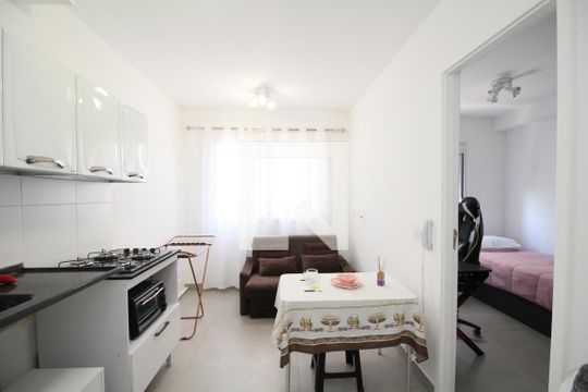Studio de kitnet/studio para alugar com 1 quarto, 24m² em Paraíso do Morumbi, São Paulo