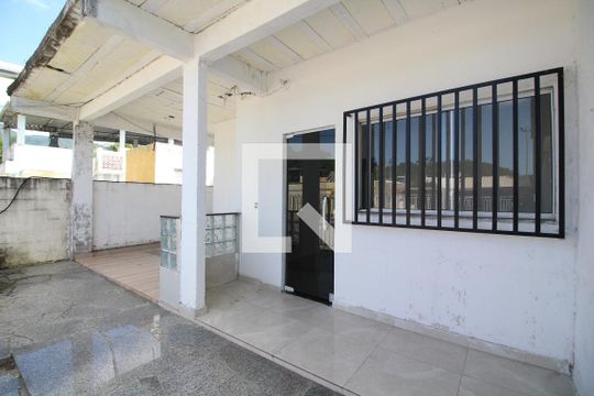 Área Externa de casa para alugar com 2 quartos, 60m² em Barra da Tijuca, Rio de Janeiro