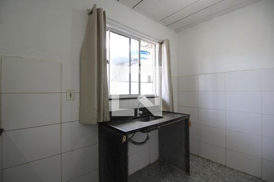 Cozinha de casa para alugar com 2 quartos, 60m² em Barra da Tijuca, Rio de Janeiro