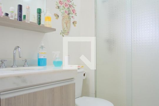 Banheiro da Suíte de apartamento à venda com 3 quartos, 210m² em Vila Carrão, São Paulo