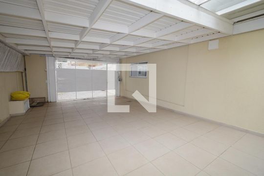 Garagem de casa de condomínio à venda com 4 quartos, 300m² em Vila Nova Caledonia, São Paulo