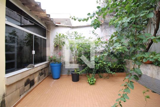 Quintal de casa à venda com 4 quartos, 400m² em Jardim Paraíso, São Paulo