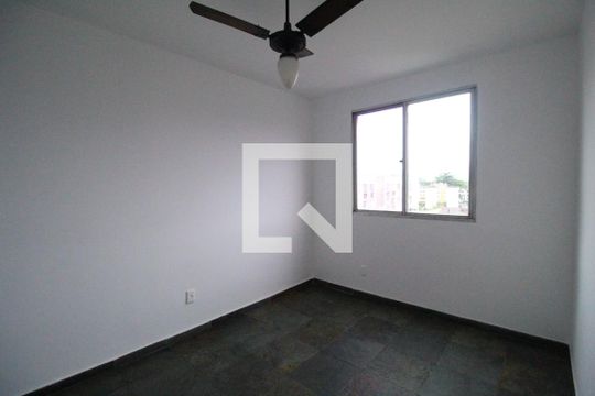 Quarto 1 de apartamento à venda com 2 quartos, 57m² em Taquara, Rio de Janeiro