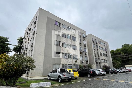 Fachada do bloco de apartamento à venda com 2 quartos, 57m² em Taquara, Rio de Janeiro