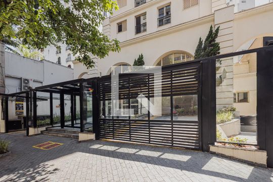 Fachada de kitnet/studio para alugar com 1 quarto, 27m² em Jardim Paulista, São Paulo