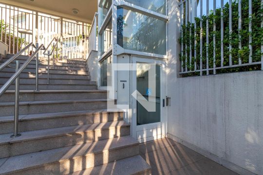Área comum - Acessibilidade de apartamento para alugar com 3 quartos, 87m² em Vila Dom Pedro Ii, São Paulo