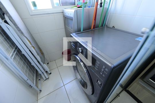 Área de Serviço de apartamento para alugar com 2 quartos, 56m² em Residencial Granville, Goiânia