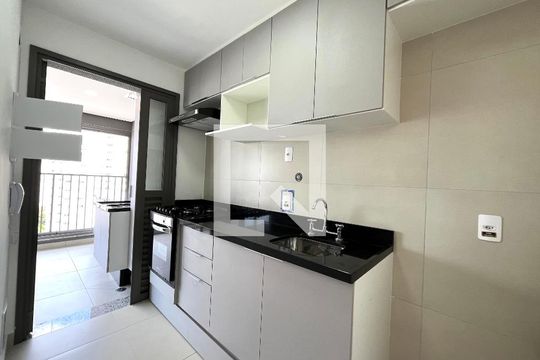 Cozinha de apartamento à venda com 2 quartos, 57m² em Vila Santa Catarina, São Paulo