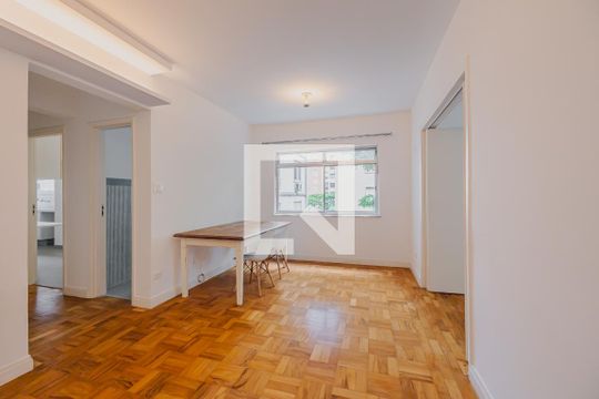 Apartamento à venda com 2 quartos, 84m² em Jardim Paulista, São Paulo