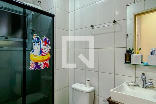 Banheiro de apartamento à venda com 2 quartos, 47m² em Brás, São Paulo