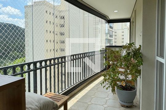 Varanda de apartamento para alugar com 3 quartos, 140m² em Residencial Tambore Iii, Santana de Parnaíba