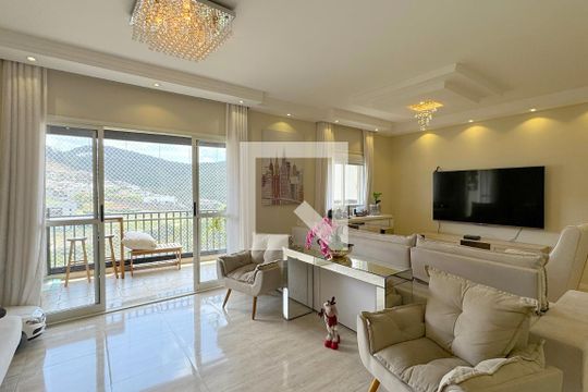 Apartamento para alugar com 3 quartos, 140m² em Residencial Tambore Iii, Santana de Parnaíba