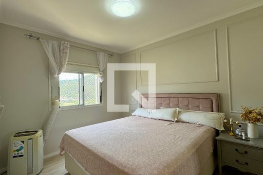 Suíte 1 de apartamento para alugar com 3 quartos, 140m² em Residencial Tambore Iii, Santana de Parnaíba