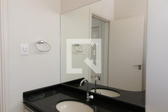 Banheiro do Quarto 1 de casa à venda com 4 quartos, 270m² em Nova Campinas, Campinas