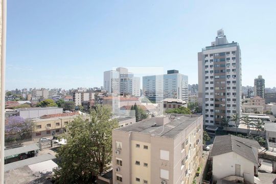Quarto Vista de apartamento à venda com 1 quarto, 32m² em Santana, Porto Alegre