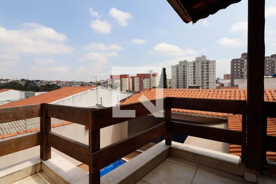 Sacada do Quarto 1 de casa para alugar com 4 quartos, 400m² em Jardim Triana, São Paulo