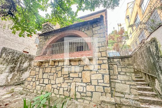 Área comum de casa à venda com 5 quartos, 300m² em Santa Teresa, Rio de Janeiro
