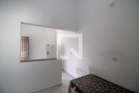Quarto 1 de kitnet/studio para alugar com 1 quarto, 20m² em Jardim Ester, São Paulo