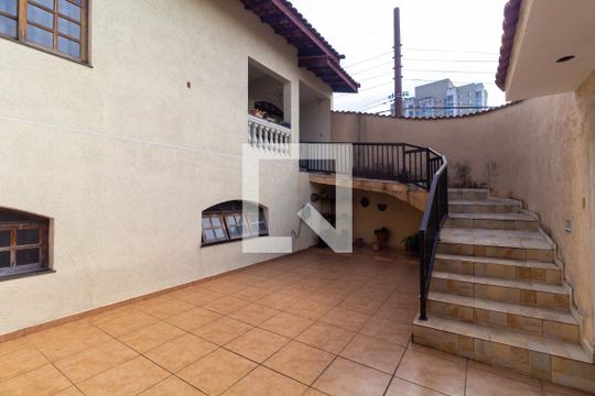 Garagem de casa à venda com 3 quartos, 264m² em Parque São Lucas, São Paulo