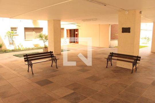 Área comum de apartamento à venda com 4 quartos, 111m² em Rio Branco, Porto Alegre