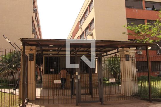 Fachada de apartamento à venda com 4 quartos, 111m² em Rio Branco, Porto Alegre