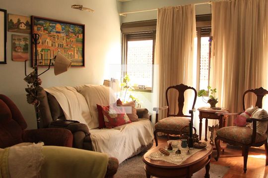 Apartamento à venda com 4 quartos, 111m² em Rio Branco, Porto Alegre