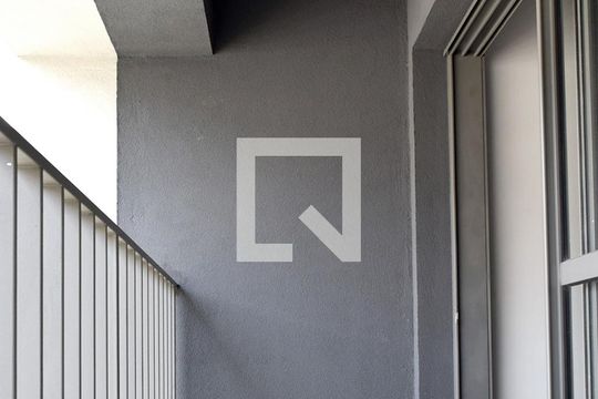 Varanda de kitnet/studio à venda com 1 quarto, 27m² em Cerqueira César, São Paulo