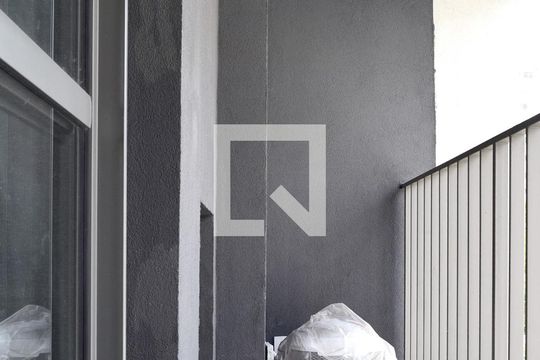 Varanda de kitnet/studio à venda com 1 quarto, 27m² em Cerqueira César, São Paulo