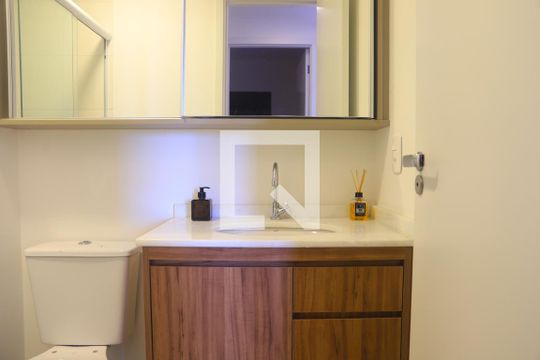 Banheiro de apartamento à venda com 1 quarto, 29m² em Mirandópolis, São Paulo