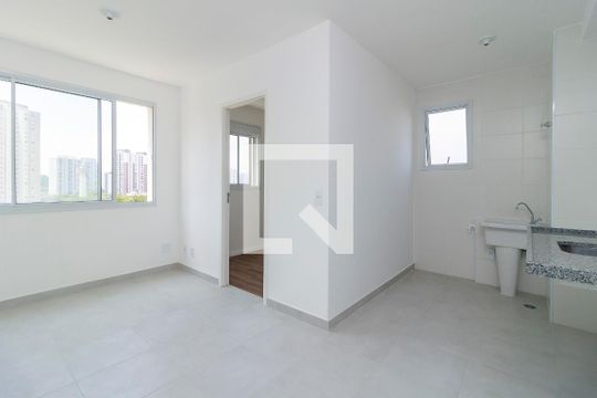 Apartamento à venda com 2 quartos, 35m² em Santo Amaro, São Paulo