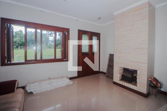 Casa à venda com 4 quartos, 184m² em Vila Ipiranga, Porto Alegre