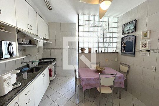 Cozinha de apartamento à venda com 2 quartos, 70m² em Engenho de Dentro, Rio de Janeiro