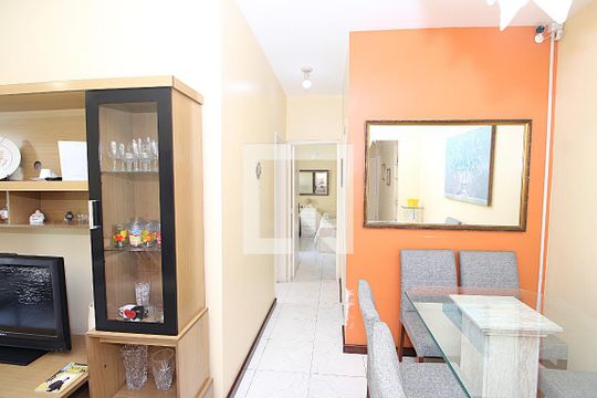 Corredor de apartamento à venda com 2 quartos, 70m² em Engenho de Dentro, Rio de Janeiro