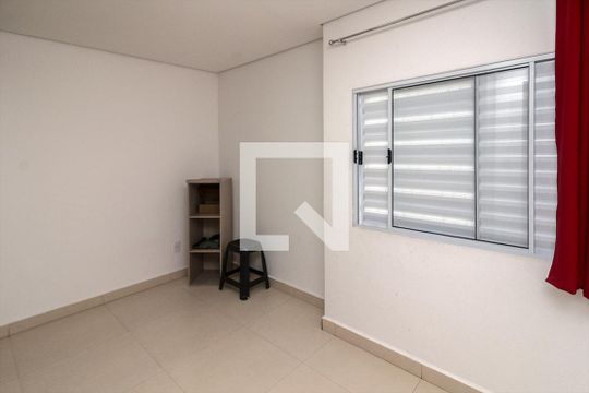 Quarto 2 de casa à venda com 3 quartos, 200m² em Vila Marte, São Paulo