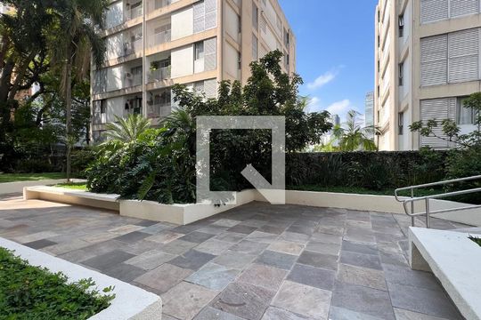 Área comum de apartamento à venda com 3 quartos, 70m² em Vila Madalena, São Paulo