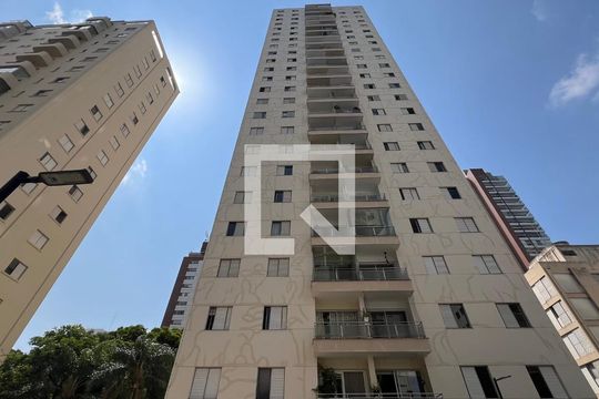Fachada de apartamento à venda com 3 quartos, 70m² em Vila Madalena, São Paulo