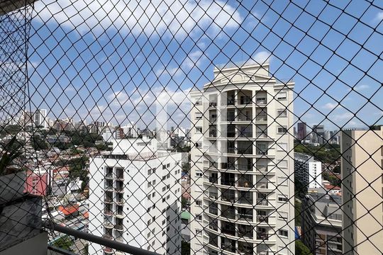 Vista da Sacada da Sala de apartamento à venda com 3 quartos, 70m² em Vila Madalena, São Paulo