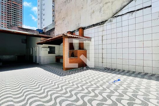 Área externa de casa à venda com 3 quartos, 180m² em Vila Galvão, Guarulhos