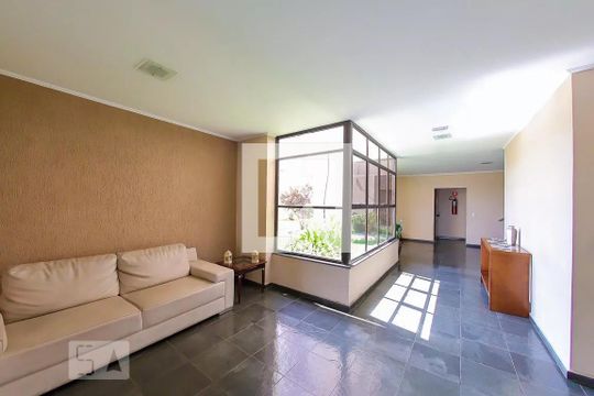 Hall social de apartamento para alugar com 3 quartos, 287m² em Vila Rosalia, Guarulhos