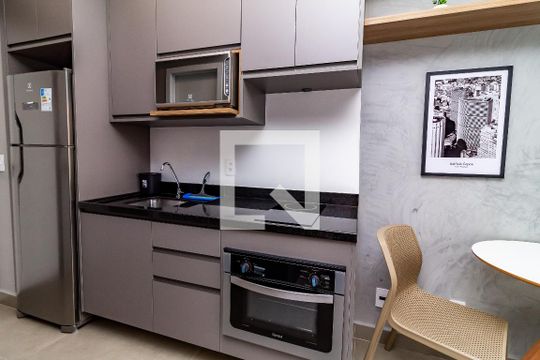 Cozinha de kitnet/studio para alugar com 1 quarto, 24m² em Perdizes, São Paulo