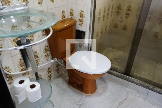 Banheiro Social de apartamento à venda com 2 quartos, 54m² em Taquara, Rio de Janeiro